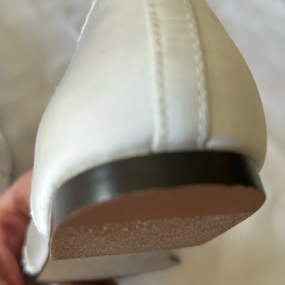Bartley Mischa Gigi Gem NWOT girls dress flat. Communion/bridal ready. Perfect